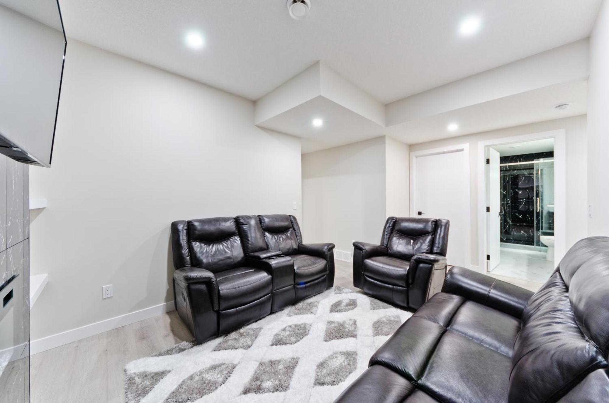 Holiday home Executive Bliss Calgary